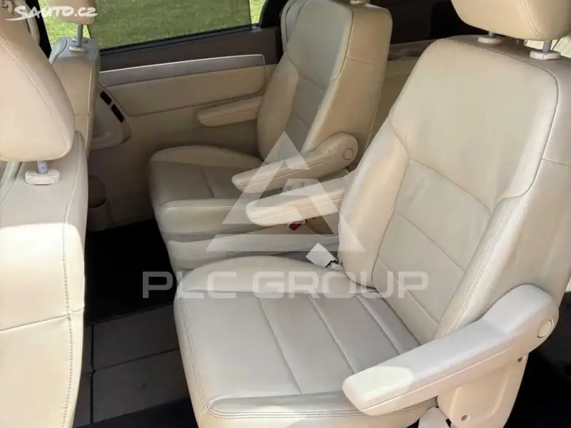 2009 Volkswagen ROUTAN