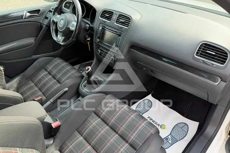 2009 Volkswagen GOLF