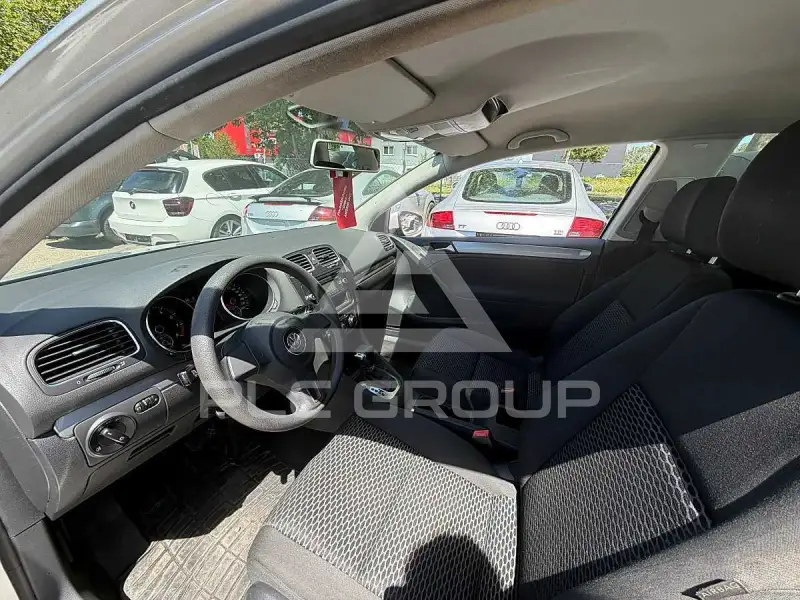 2009 Volkswagen GOLF