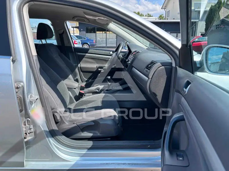 2009 Volkswagen GOLF