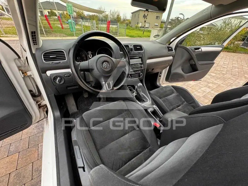 2009 Volkswagen GOLF