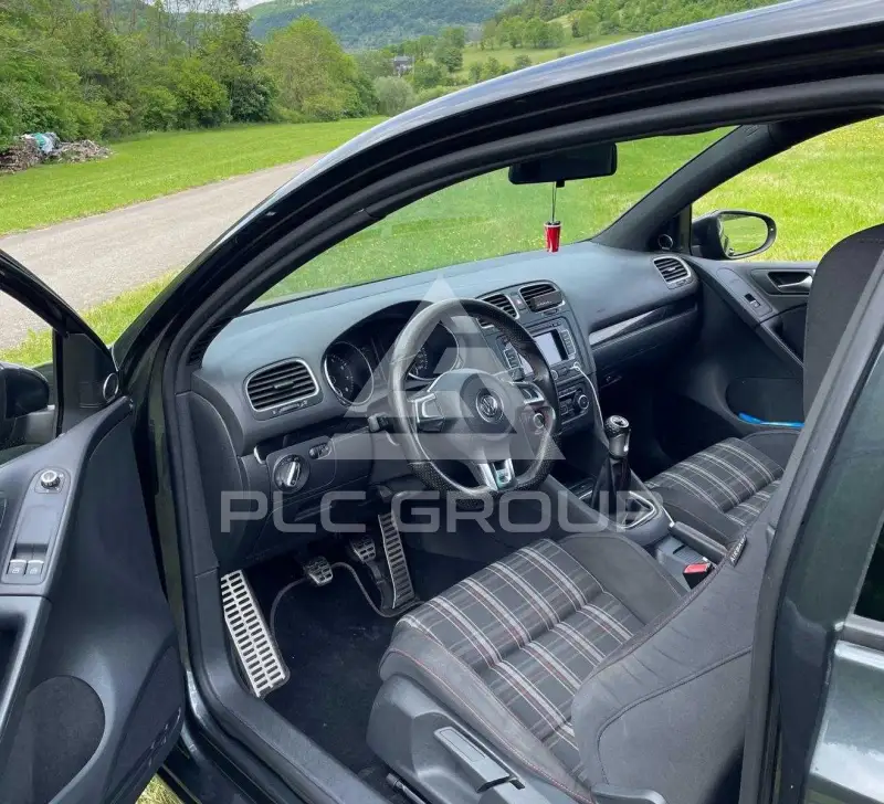 2009 Volkswagen GOLF