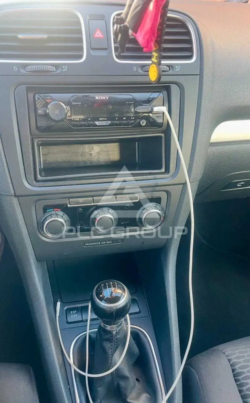 2009 Volkswagen GOLF