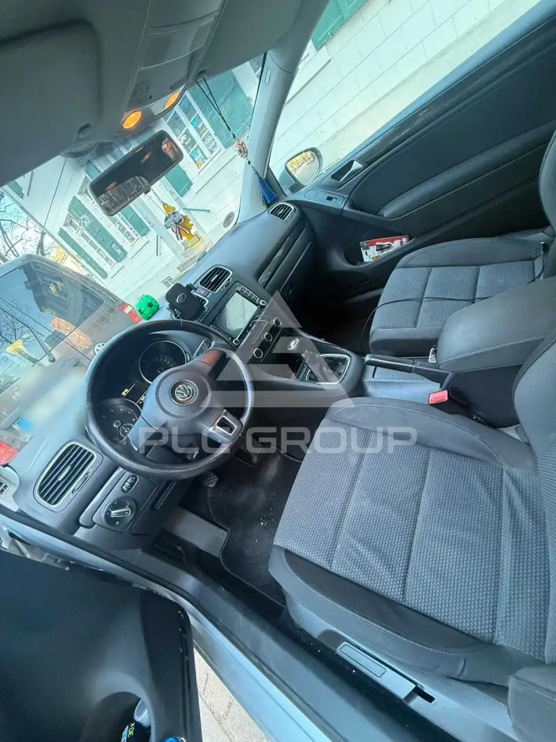 2009 Volkswagen GOLF