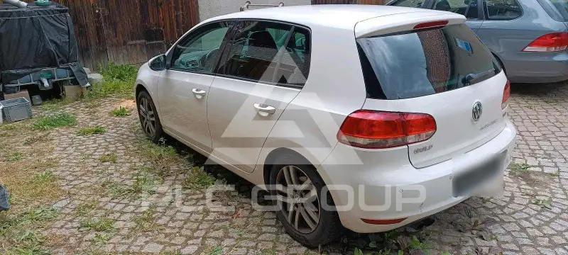 2009 Volkswagen GOLF