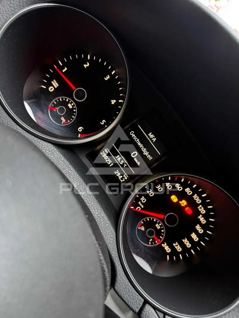 2009 Volkswagen GOLF