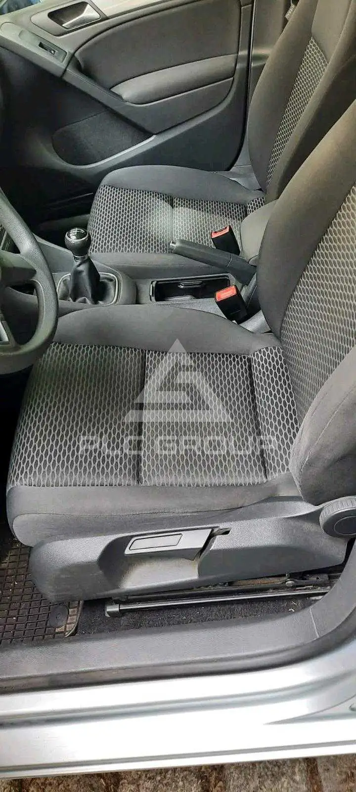 2009 Volkswagen GOLF