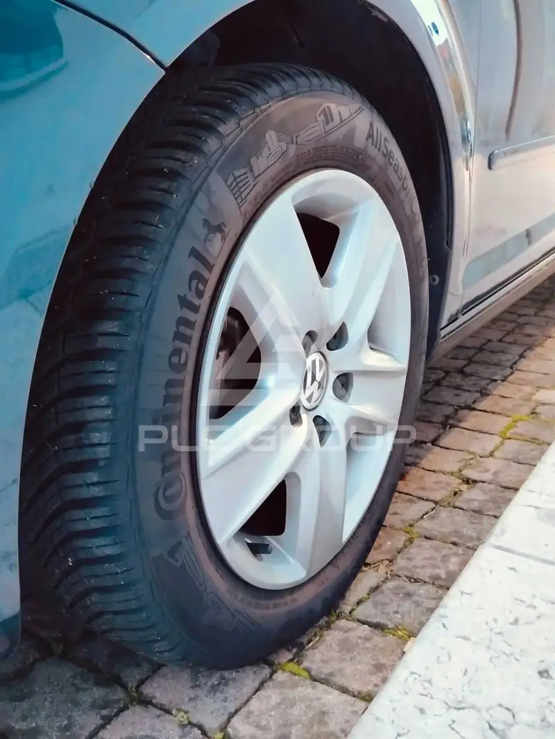 2009 Volkswagen GOLF