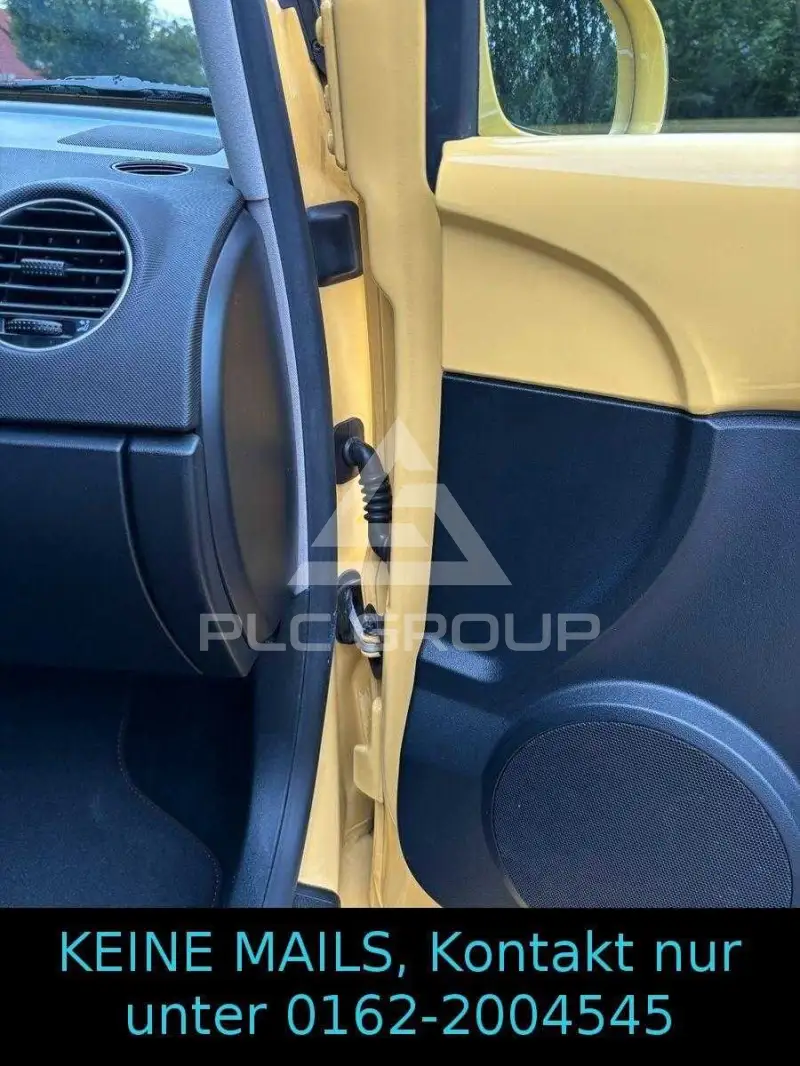 2009 Volkswagen BEETLE