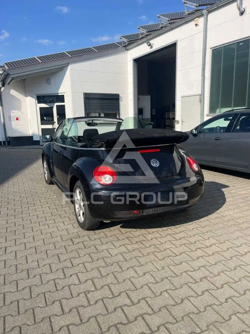 2009 Volkswagen BEETLE