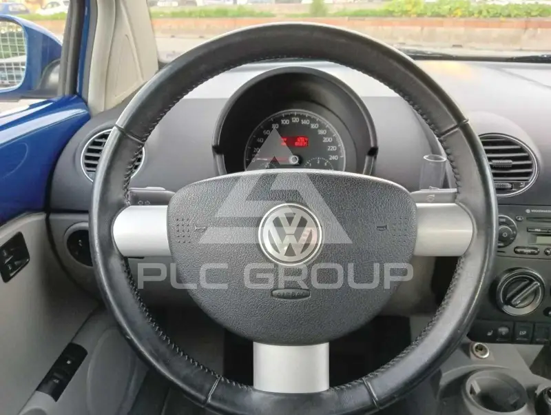 2009 Volkswagen BEETLE