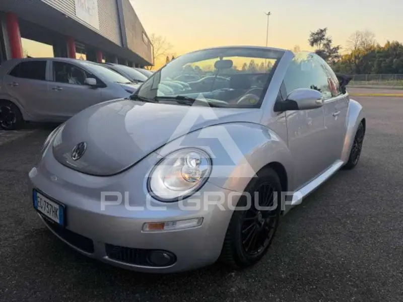 2009 Volkswagen BEETLE
