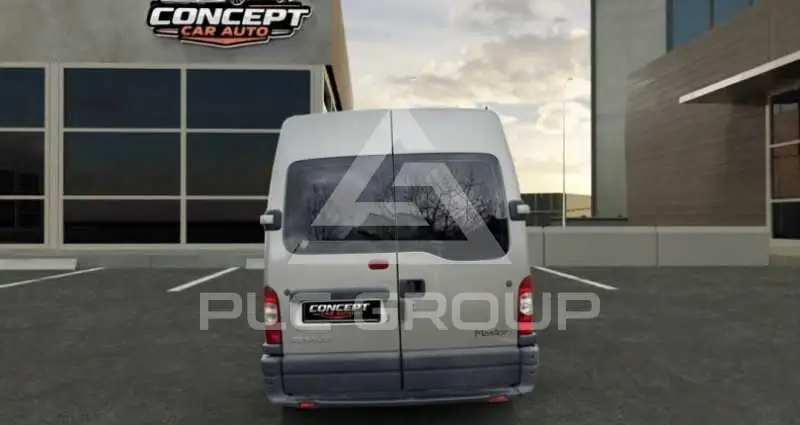 2009 Renault Master