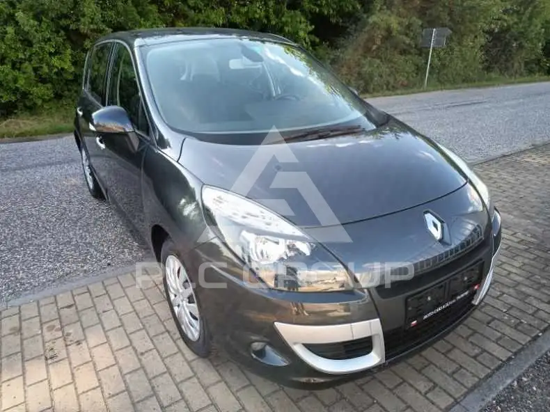 2009 Renault Scenic