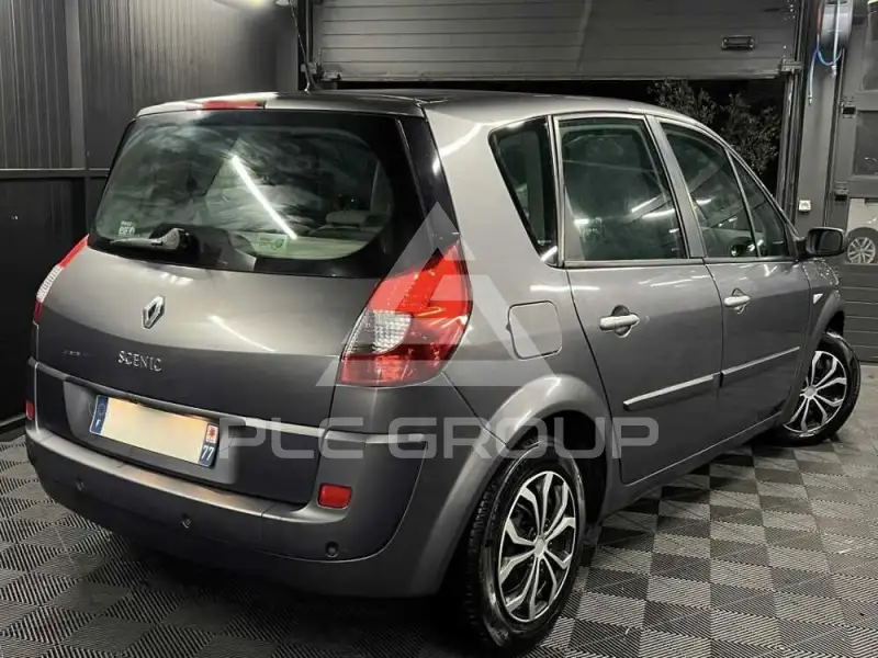2009 Renault Scenic