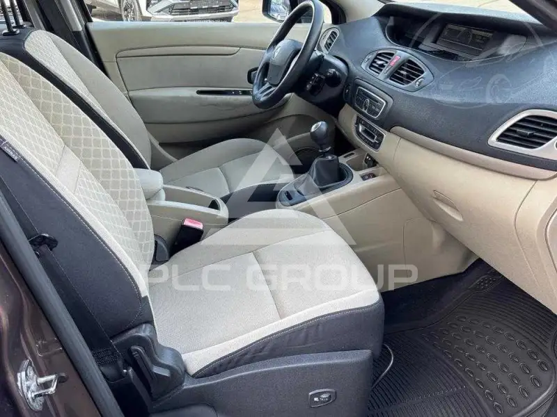 2009 Renault Scenic