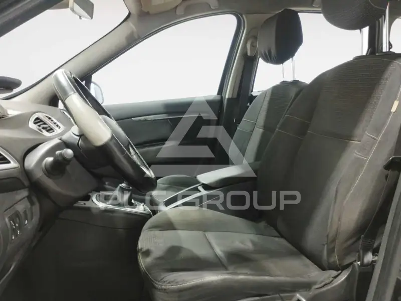 2009 Renault Scenic