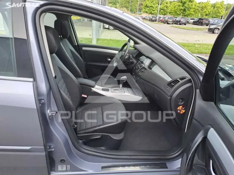 2009 Renault Laguna