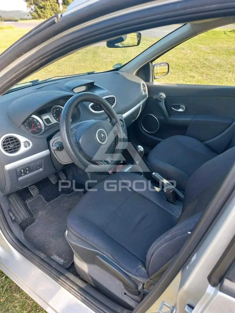 2009 Renault Clio