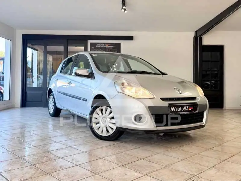 2009 Renault Clio