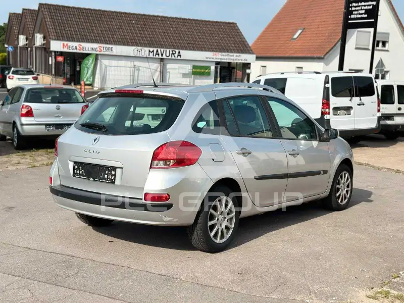 2009 Renault Clio