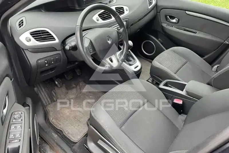 2009 Renault Grand Scenic