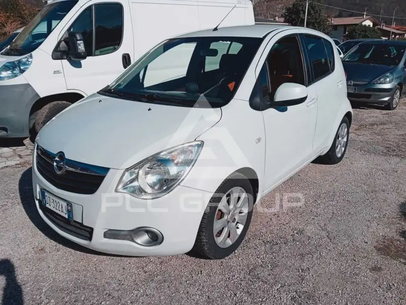 2009 Opel AGILA
