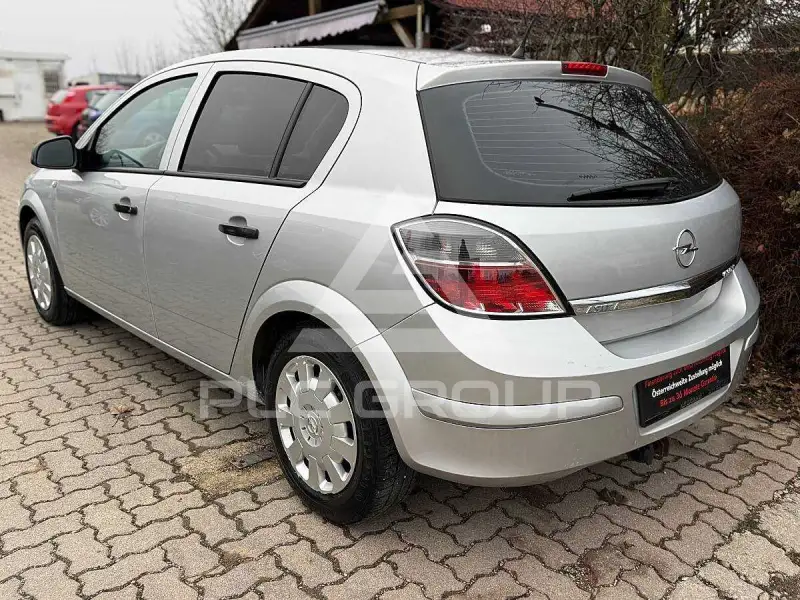 2009 Opel Astra