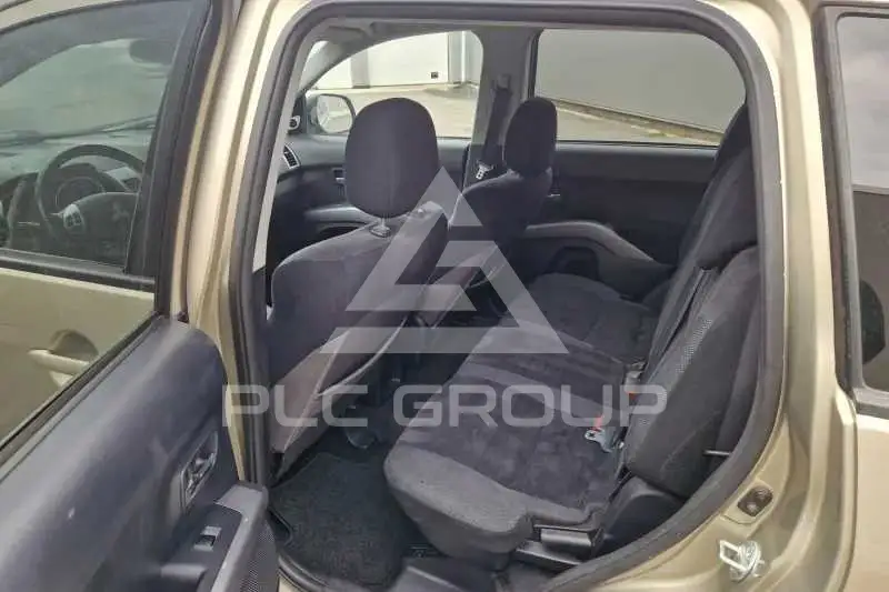2010 Mitsubishi OUTLANDER
