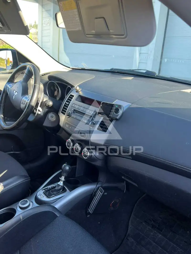 2010 Mitsubishi OUTLANDER