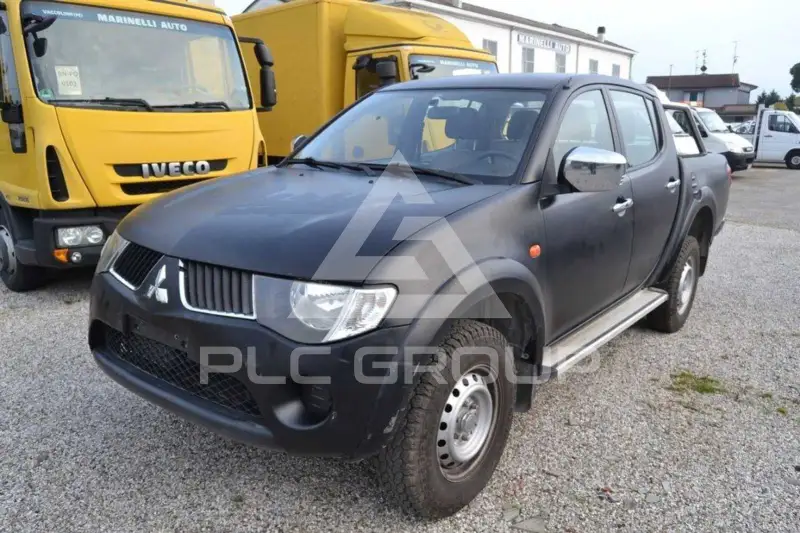 2010 Mitsubishi L200