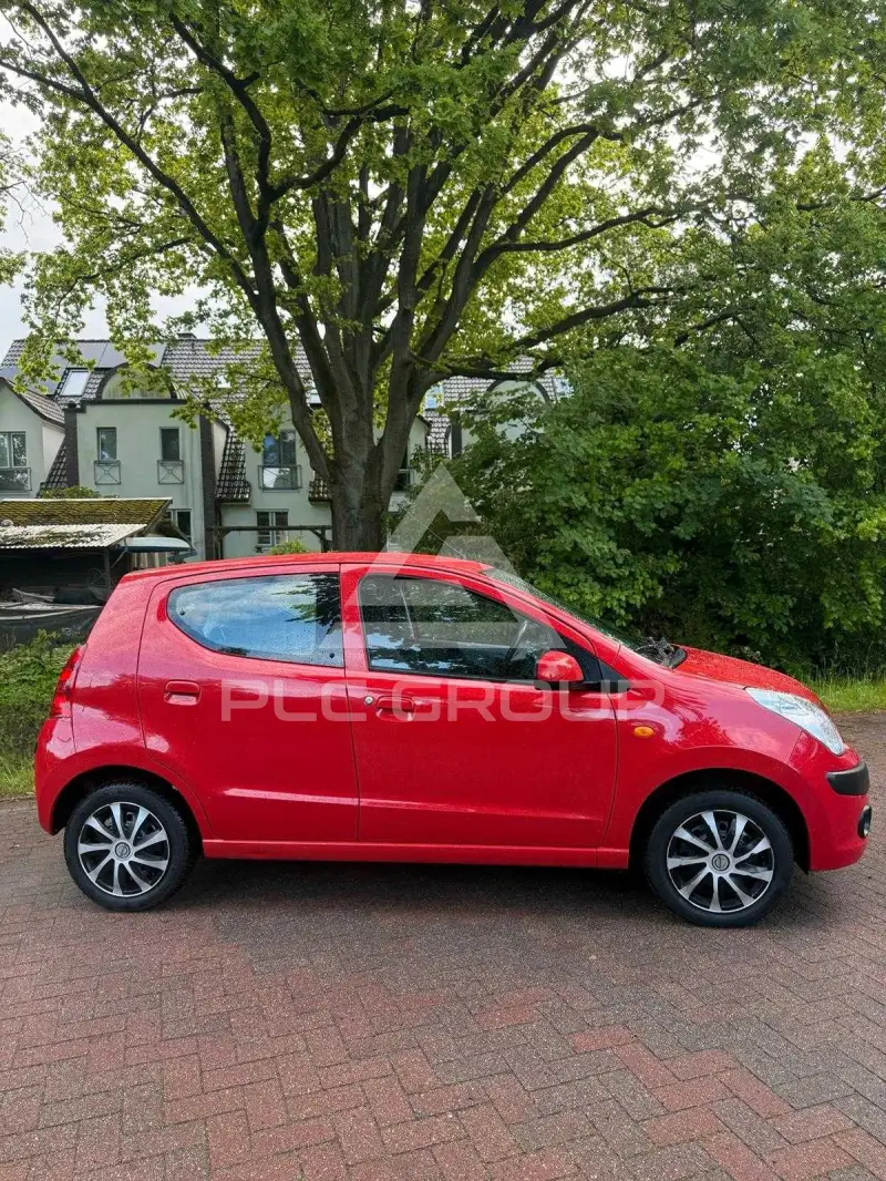 2010 Nissan Pixo