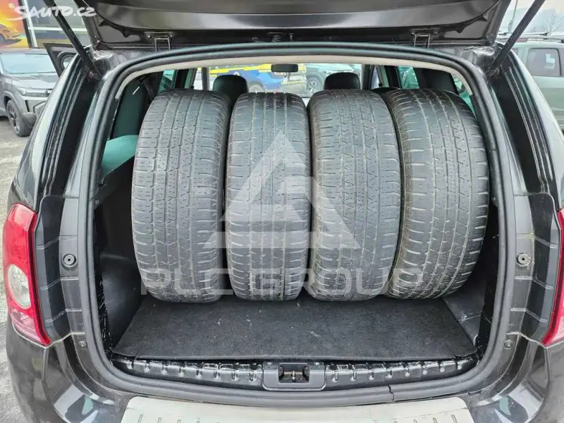 2010 Dacia Duster