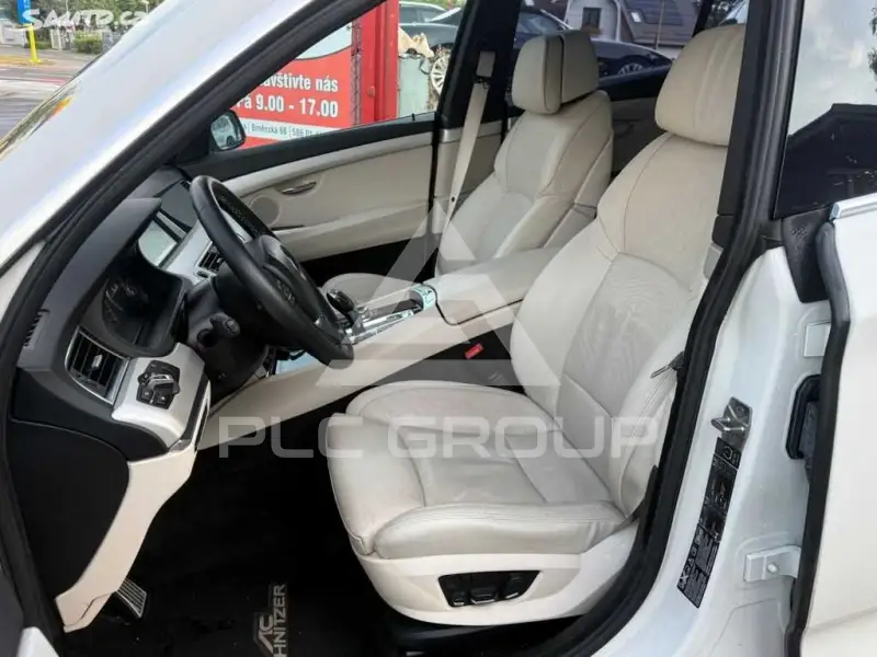 2010 BMW 523