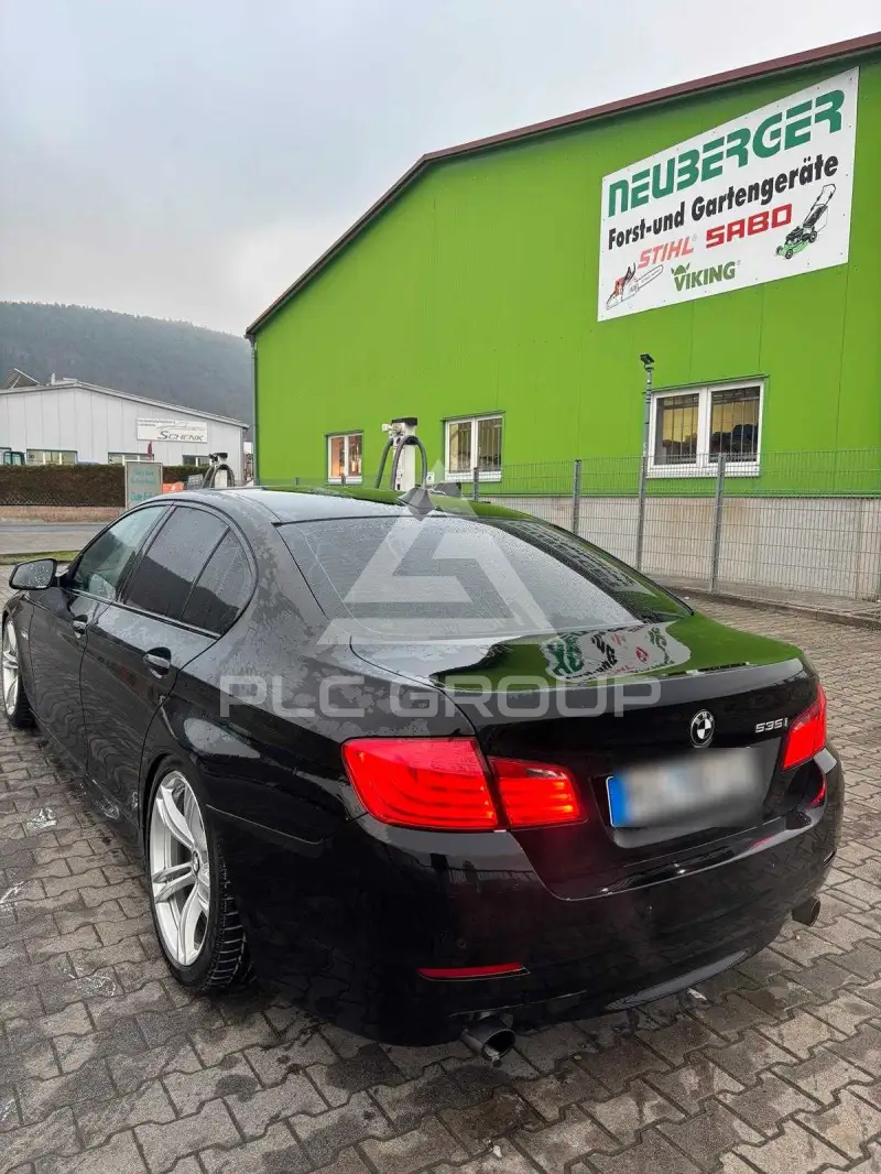 2010 BMW 523