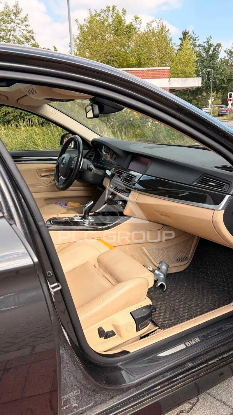 2010 BMW 523