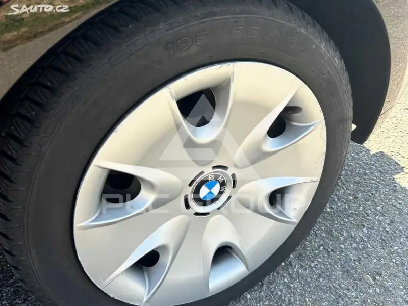 2010 BMW 523