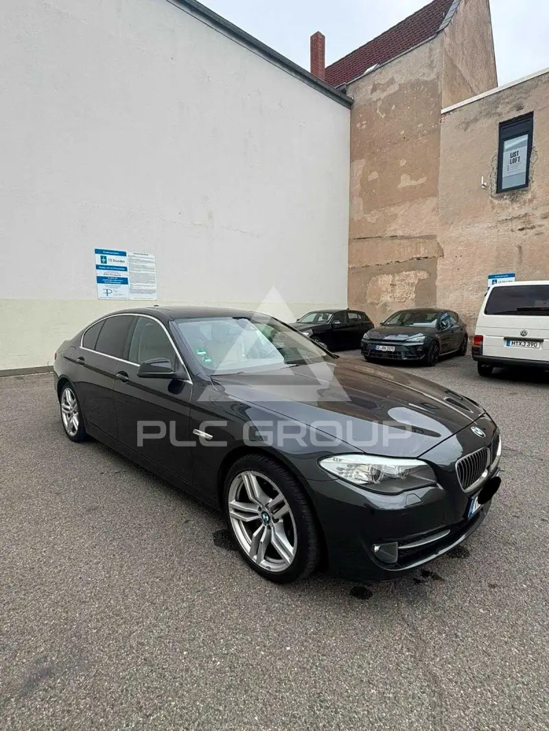 2010 BMW 523