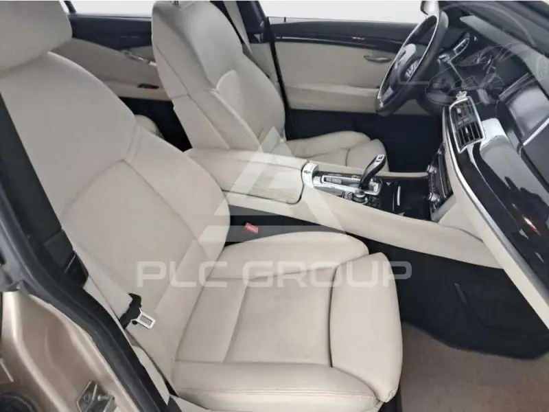 2010 BMW 523