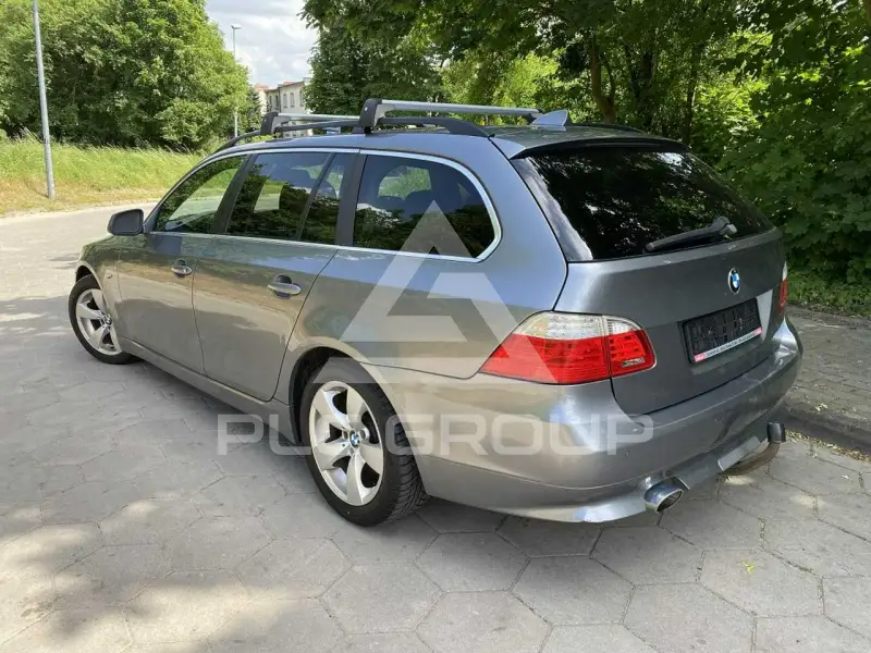 2010 BMW 523