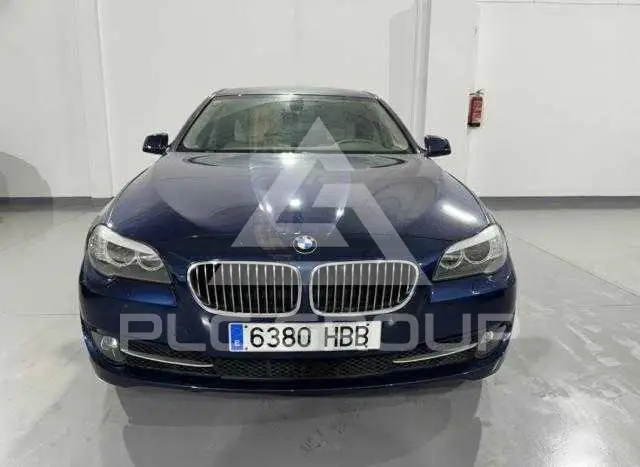 2010 BMW 523