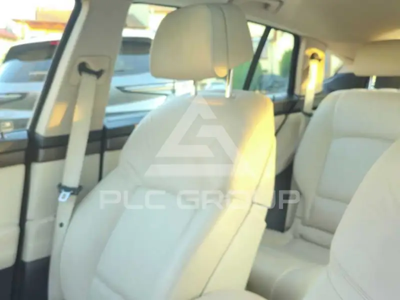 2010 BMW 523