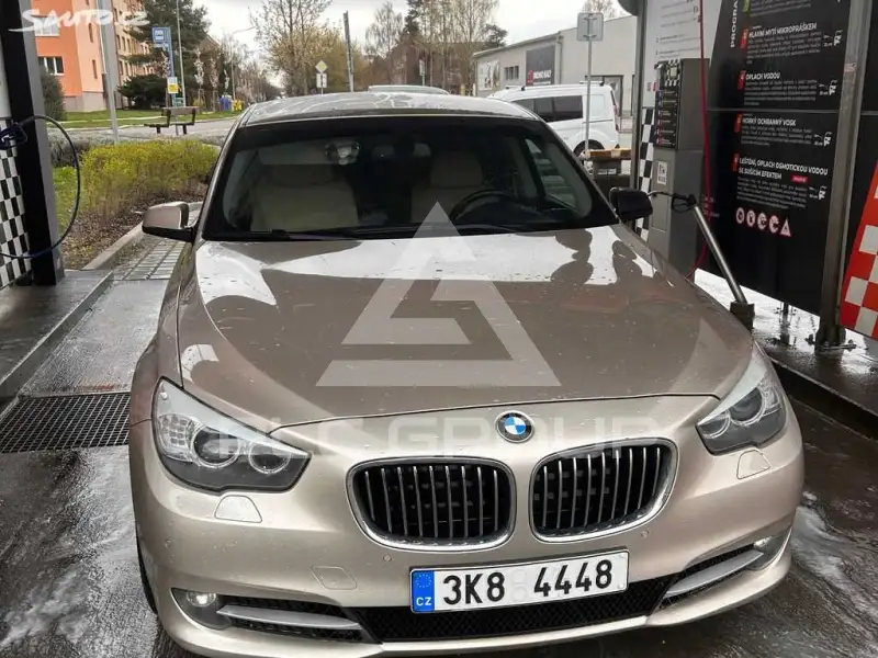2010 BMW 523