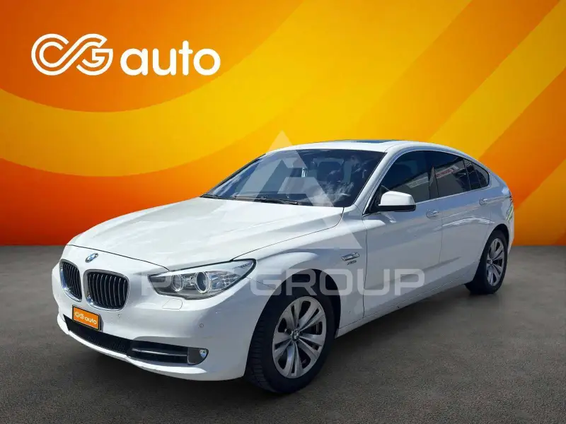 2010 BMW 523