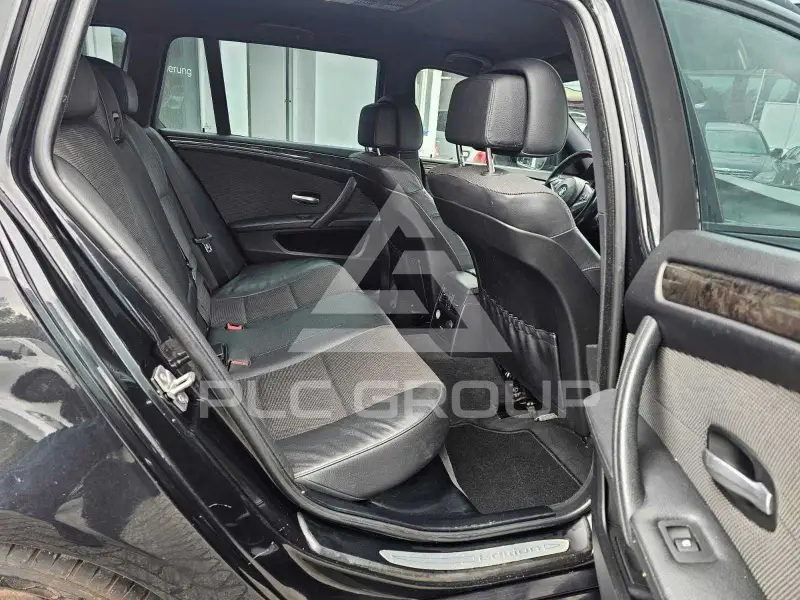 2010 BMW 523