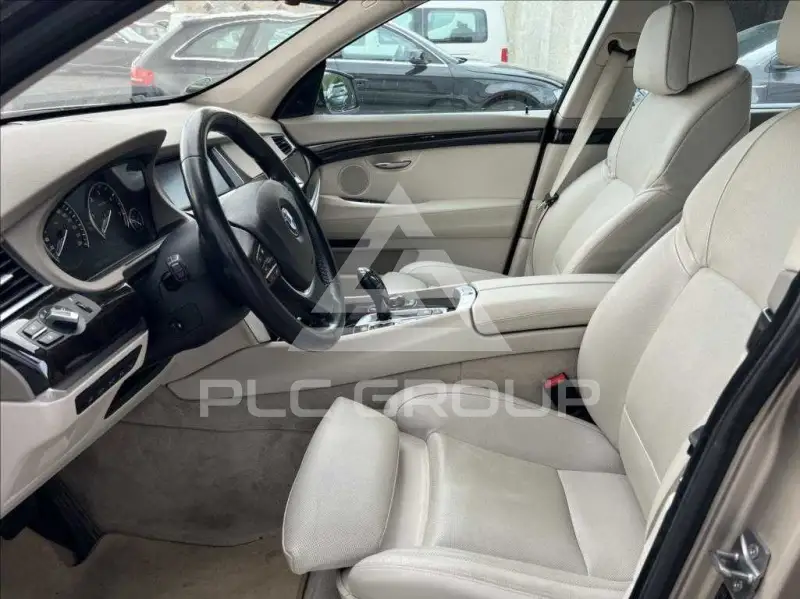 2010 BMW 523