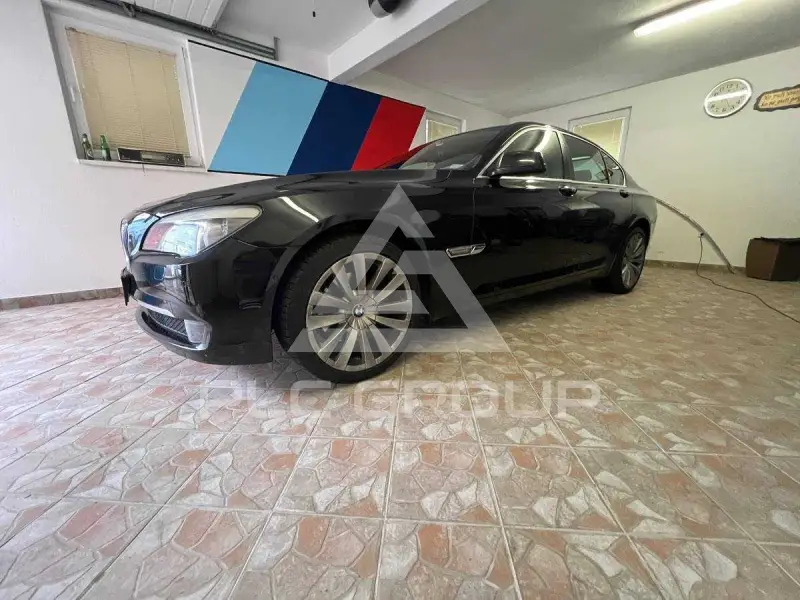 2010 BMW 7 Series