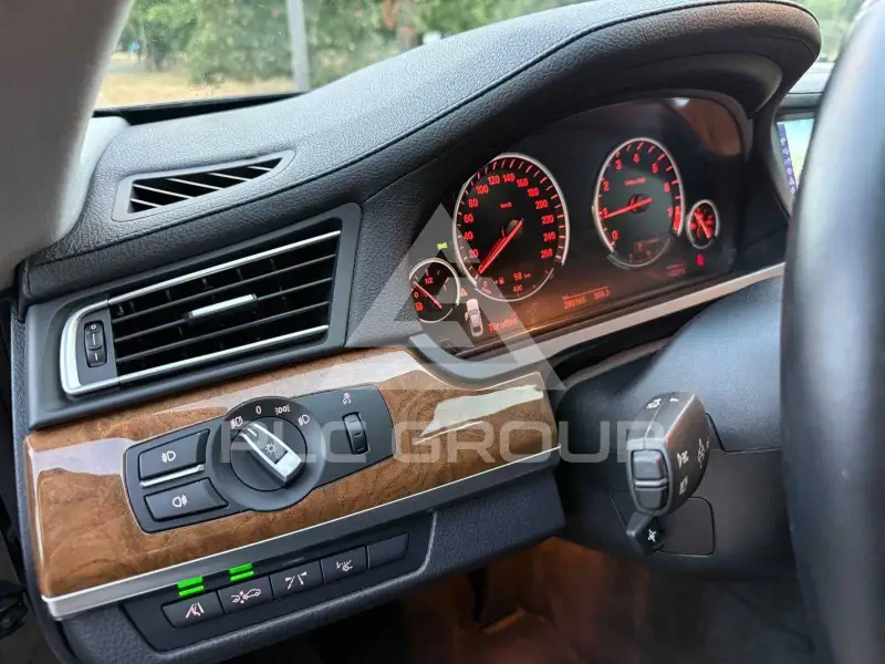 2010 BMW 7 Series
