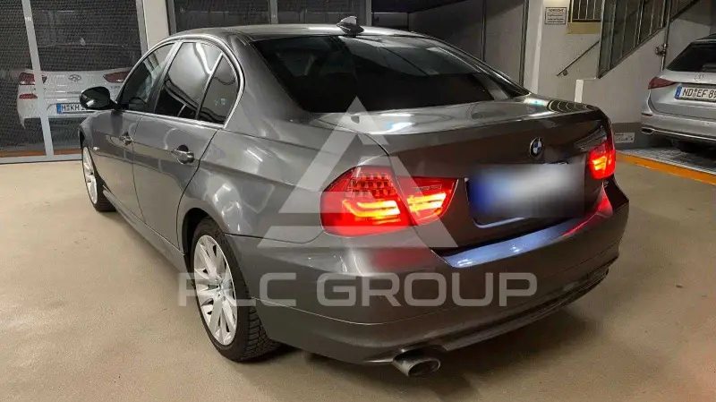 2010 BMW 330