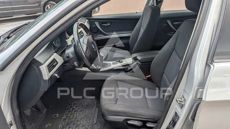 2010 BMW 330